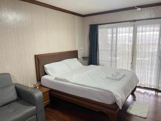 hillside condo 4 Chang Phueak, Nimman, Maya - 5