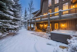 Luxury Mountain Retreat with Hot Tub in Park City - 9