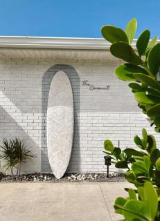 The Coconut-Private Yard, Peaceful Oasis, Near Port, Firepit - 9