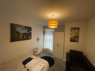 Special - Waltham Cross - 6