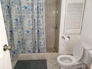 1B Hastings Towers - 3