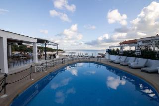 Oasis Beach Hotel - 0