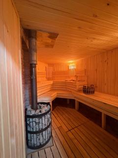 Black Castle Red Valley - Sevaberd - 1