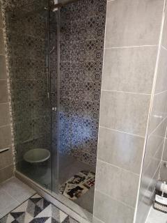 local cozy place - 7