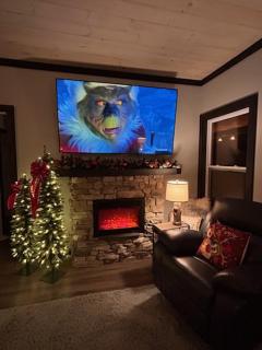 Sassy Bear Hideaway by Beyond Expectations - 6