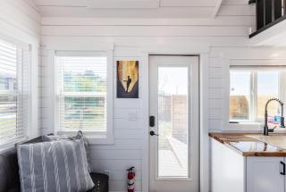 Zion Red-Rock Romance Tiny Home for Two - 5