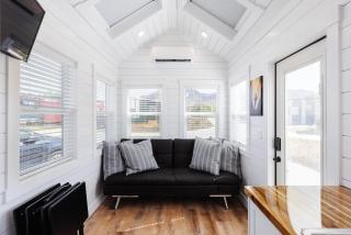 Zion Red-Rock Romance Tiny Home for Two - 3