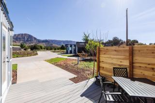 Zion Red-Rock Romance Tiny Home for Two - 1