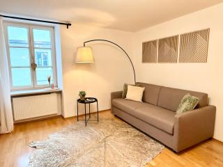 StayNature - 1BR - stylish & cozy Historic Old Town App - 9