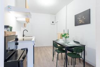 Apartment over two floors for 5 guests near Midi & Grand Place - 4