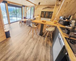 Chalet Cocoon en lisière de forêt, avec grande terrasse, et vue 'waouh' - 8