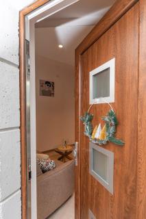 Central check-in check-out Pila - 4