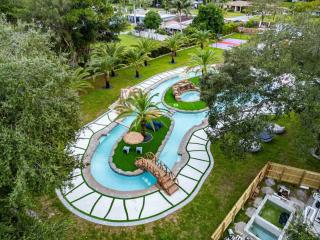 One and Only Lazy River Pool Villa - 8