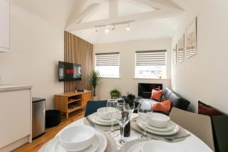 Savings on Weekly, Monthly Stays, Central, Near Hospital, WIFI - 0