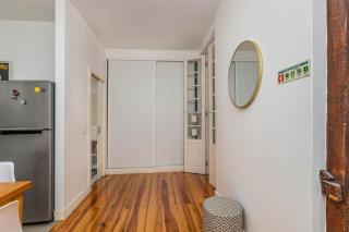 Vintage-Chic Apartment in the City Center, Chiado - 8