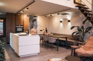 B&B Smalle Ee Kleasterpleats - 6