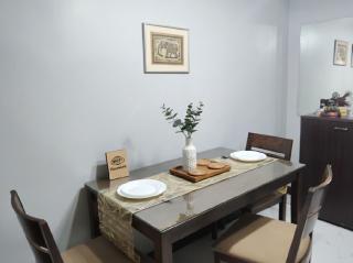 Cheap Accommodation - Newport Boulevard - 0