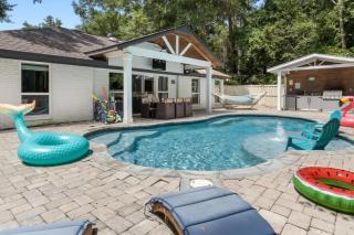 Luxury Bayou Experience with Pool and Outdoor Kitchen - 6