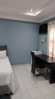 Nsuku M Guesthouse - 0