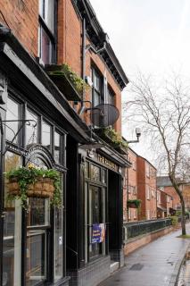 Northern House Free Parking - 5