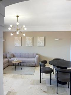 Modern 2 Bedroom Apartment in Top Location Marrakech City Center - 0