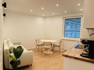 Schönbrunn Central Apartment - 0