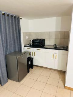 Little Haven Conerstone cottage - 8