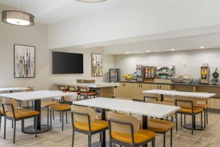 Best Western Chula Vista/Otay Valley Hotel - 1