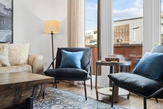 Urban Bourbon Escape - Downtown Louisville Getaway - 8