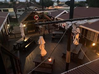Bay Cove Inn - 0