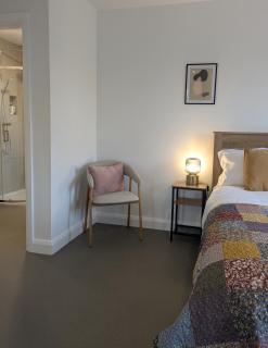 Trim private rooms - 1