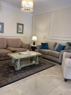 A Luxury 2 Bedroom With a perfect location in Sweifiyeh - 3