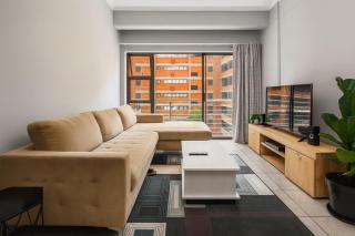 Luxury Modern Apartment - 8