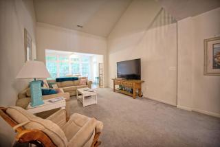 ⛱ Quiet 3 Bed Twinhome just 3 miles from Beach! ⛱ - 6