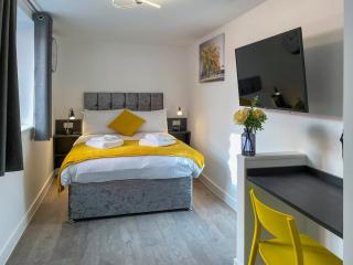 Plymouth Station Apartments Serviced Accommodation - 9