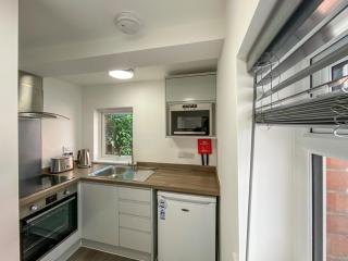 City & Station Apartments at Gulland House by Pureserviced - 1