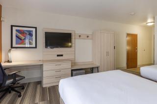 Holiday Inn Express Lexington by IHG - 8