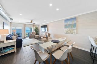 Shoreline Breeze l Steps to the Beach l Beautiful views from 2nd and 3rd balconies - 4