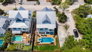 Shore Thing l Private Pool l Walk to the beach l Bike to Seaside l Brand New Construction and Decor - 4