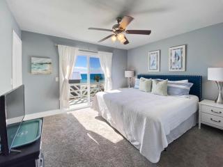 Shoreline Townhomes 10 l Steps to the Beach l Beautiful views from 2nd and 3rd balconies - 6