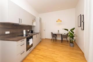 Modern apartment with garden & top connection - 1