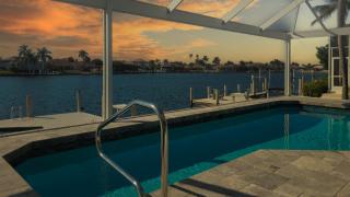 Waterfront 3 Bed I Wide Water Views I Heated Pool - 8