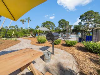 SummerSalt l Ocean Views l Heated Community Pool l Dog Friendly - 4