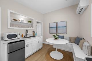 Welcome to The Drift Your Laid-Back Beach Escape in Cocoa Beach Studio - 0