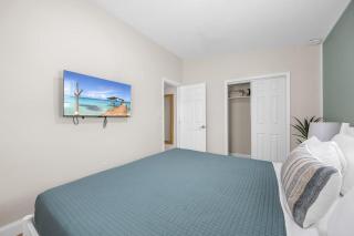 Welcome to The Drift Your Laid-Back Beach Escape in Cocoa Beach Studio - 1