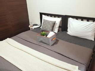 Makati Business District Prime Accommodations - 7
