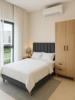 Splendid Mountains View Three Bedroom Apartment - 1