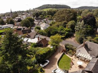 Charming Dog-Friendly Guesthouse - 5