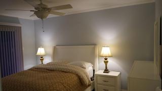 Terrific 3-bedroom house with AC in Oceanside - 2