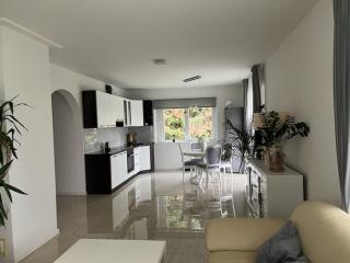 AGUONA ROYAL OASIS - 9